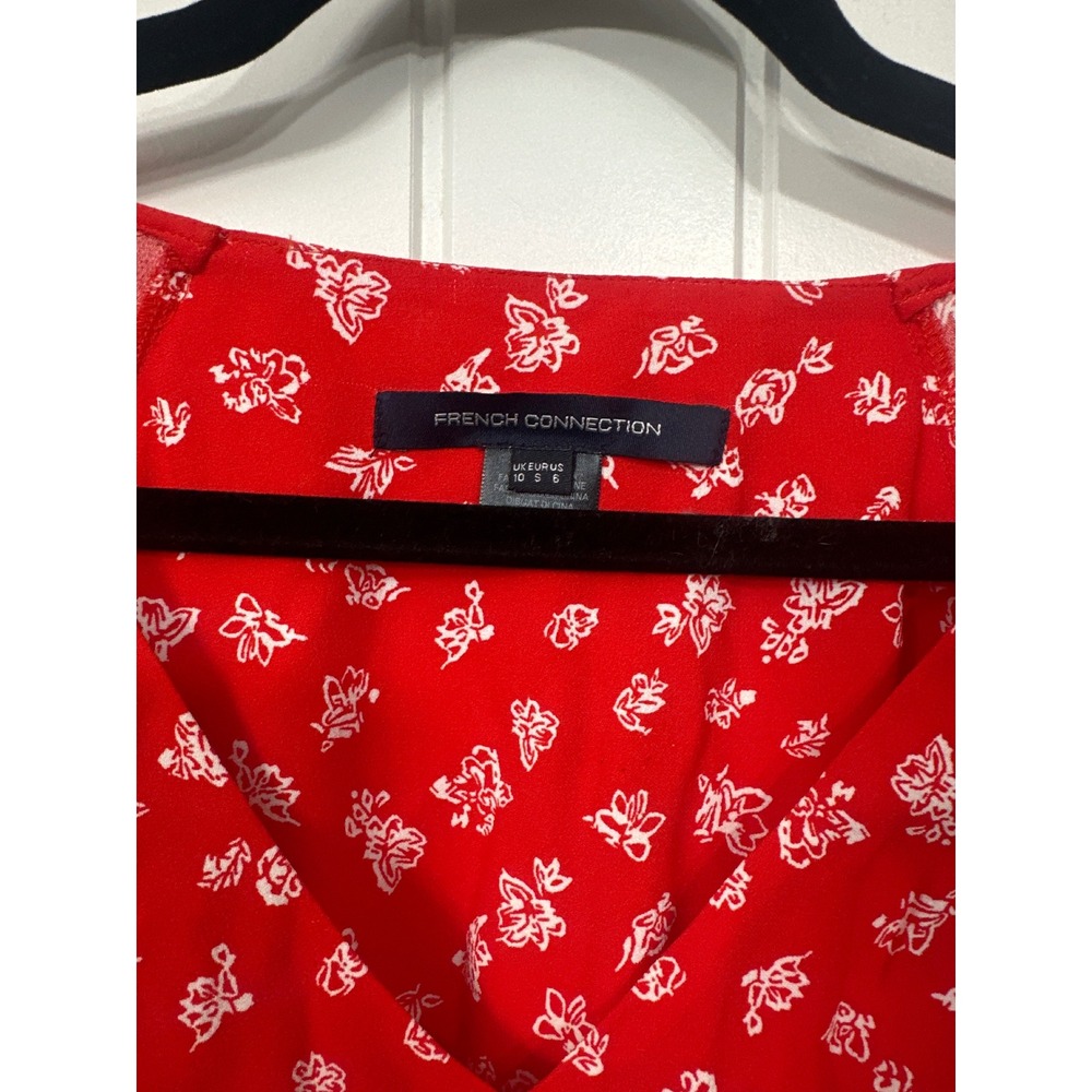French Connection Red Floral V-Neck Midi Dress Empire Waist Ruffle Hem Size 6 - Picture 3 of 12